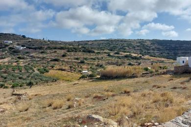 Paros, plot of 5750 sqm in Kostos with open view.