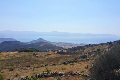 Parcel  with an excellent view very close to Lefkes