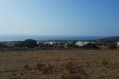 PAROS, Aspro Chorio, impressive plot of 1667 sq.m.