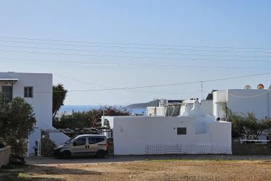 PAROS, ALYKI, Terrain de 700m² dans un quartier agréable