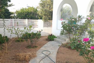 Ground floor house 215sq.m. in a quiet neighborhood in Naoussa