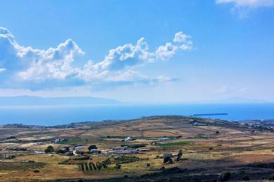 Tsoukalas, terrain avec vue panoramique adapté pour hôtel