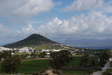 Paros, 16.609sqm with excellent views, suitable for investment