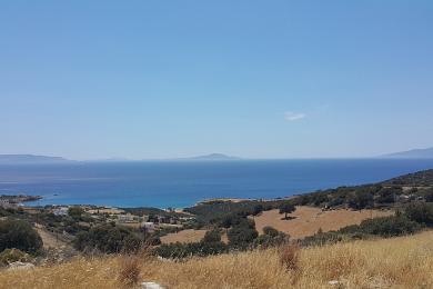 Terrain exceptionnel de 2,8 ha, avec vue panoramique sur la mer